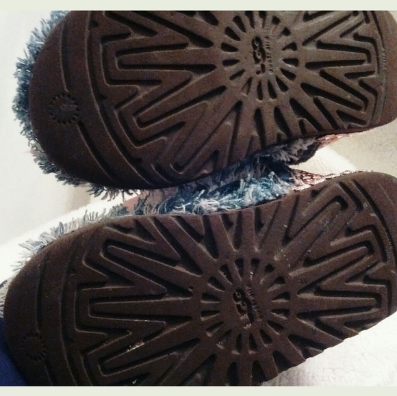 Customized Uggs "TRUGGS" - Picture 5 of 8